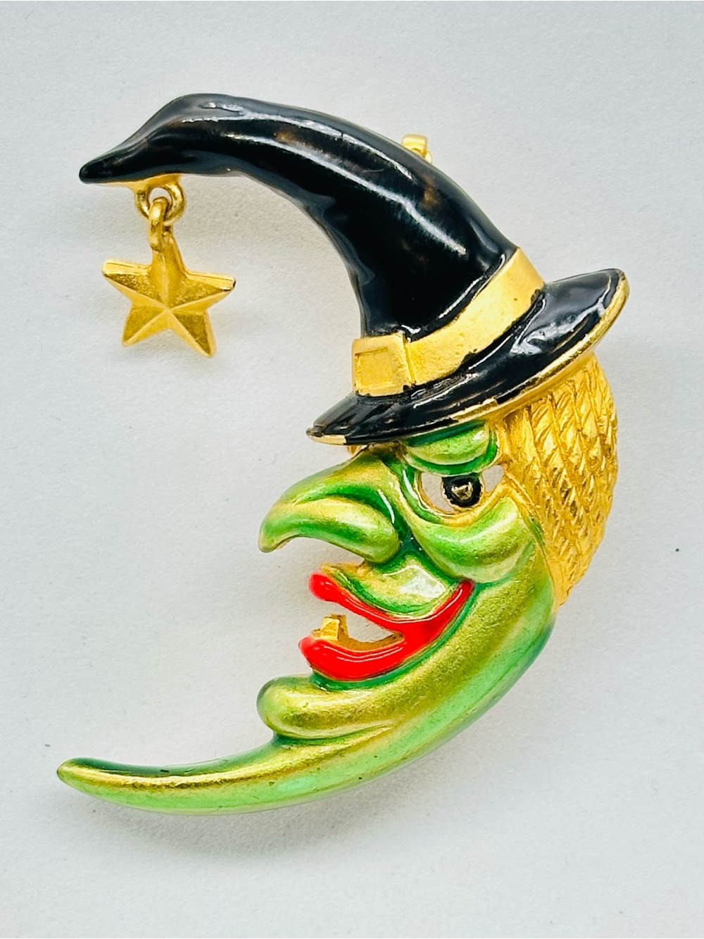 Vintage Vero Witch Face Gold Tone Enamel Moon Star Brooch Pin 80s